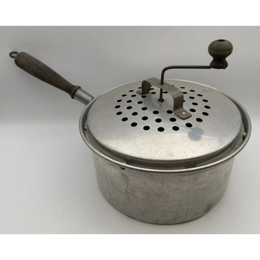Vintage Arrow Aluminum Ware Stovetop Popcorn Popper Hand Crank Wood Handle G098